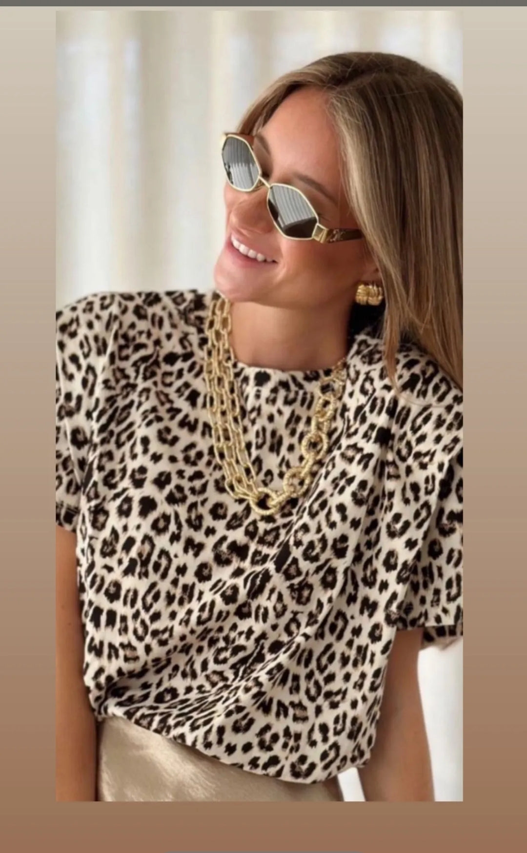 Panter T-shirt Leah Taupe – Kort Dames T-shirt met Panterprint