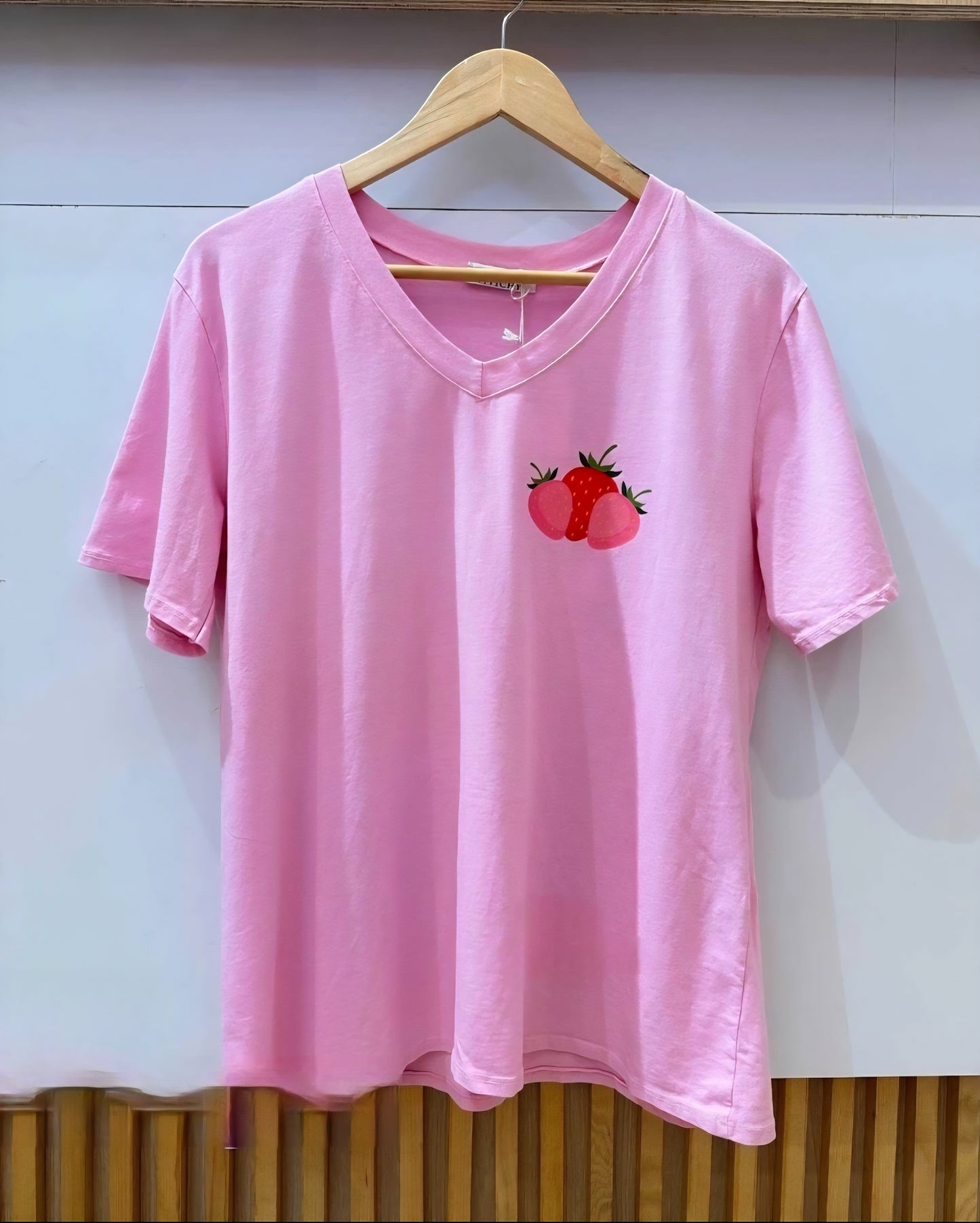 Strawberry tee