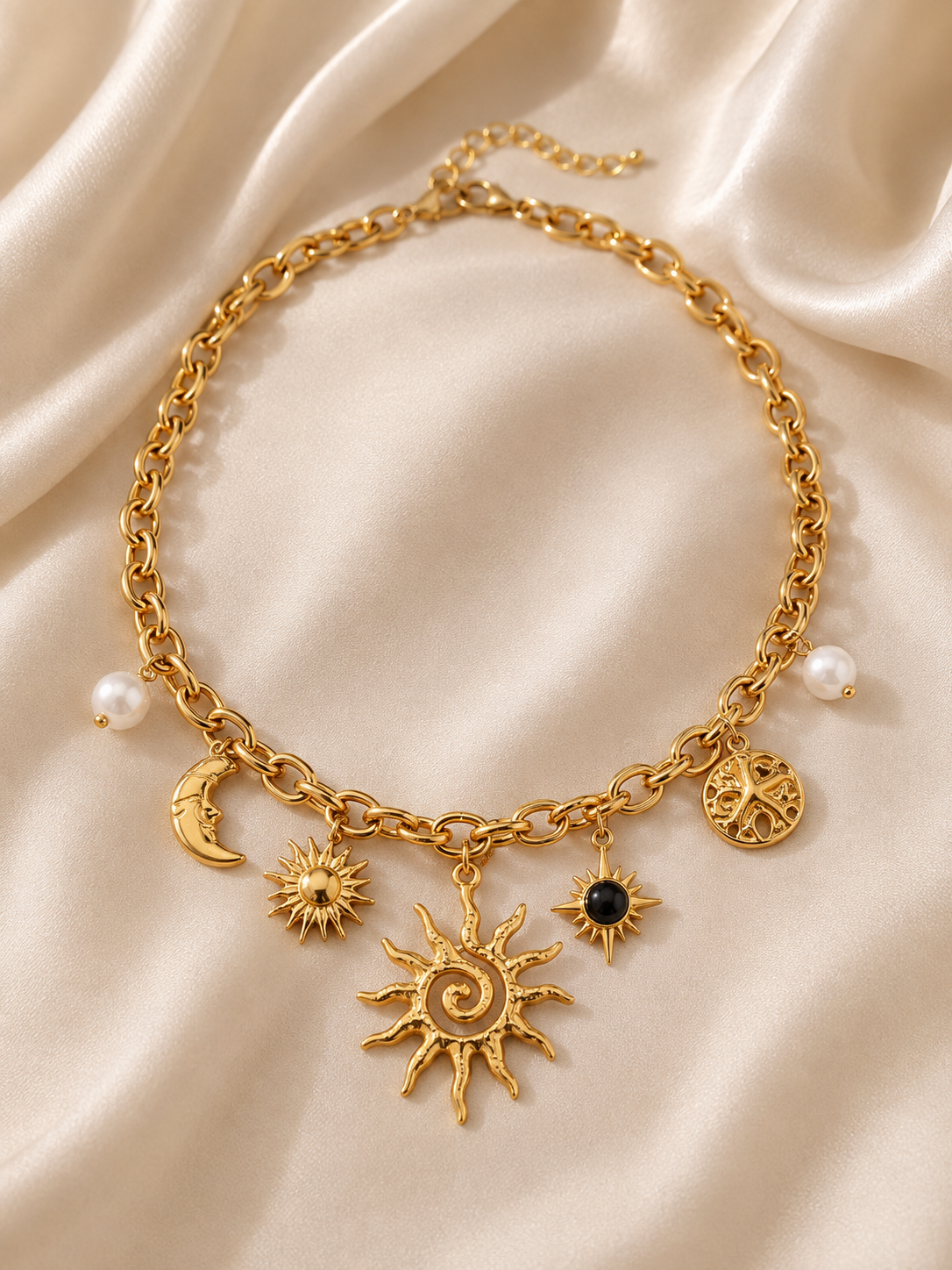 Sol & Luna – Zonne & Maan Bedelketting | Goudkleurig RVS Dames Sieraad