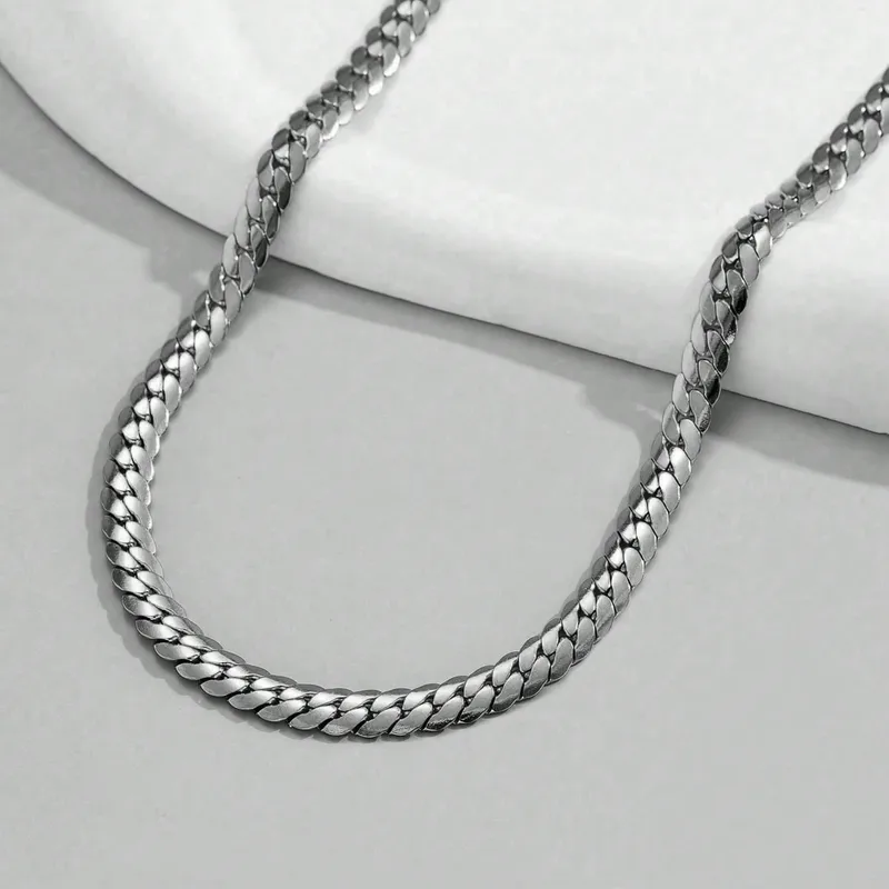 Cubaanse Schakel Ketting – staalkleur  (60 x 0,5 cm)